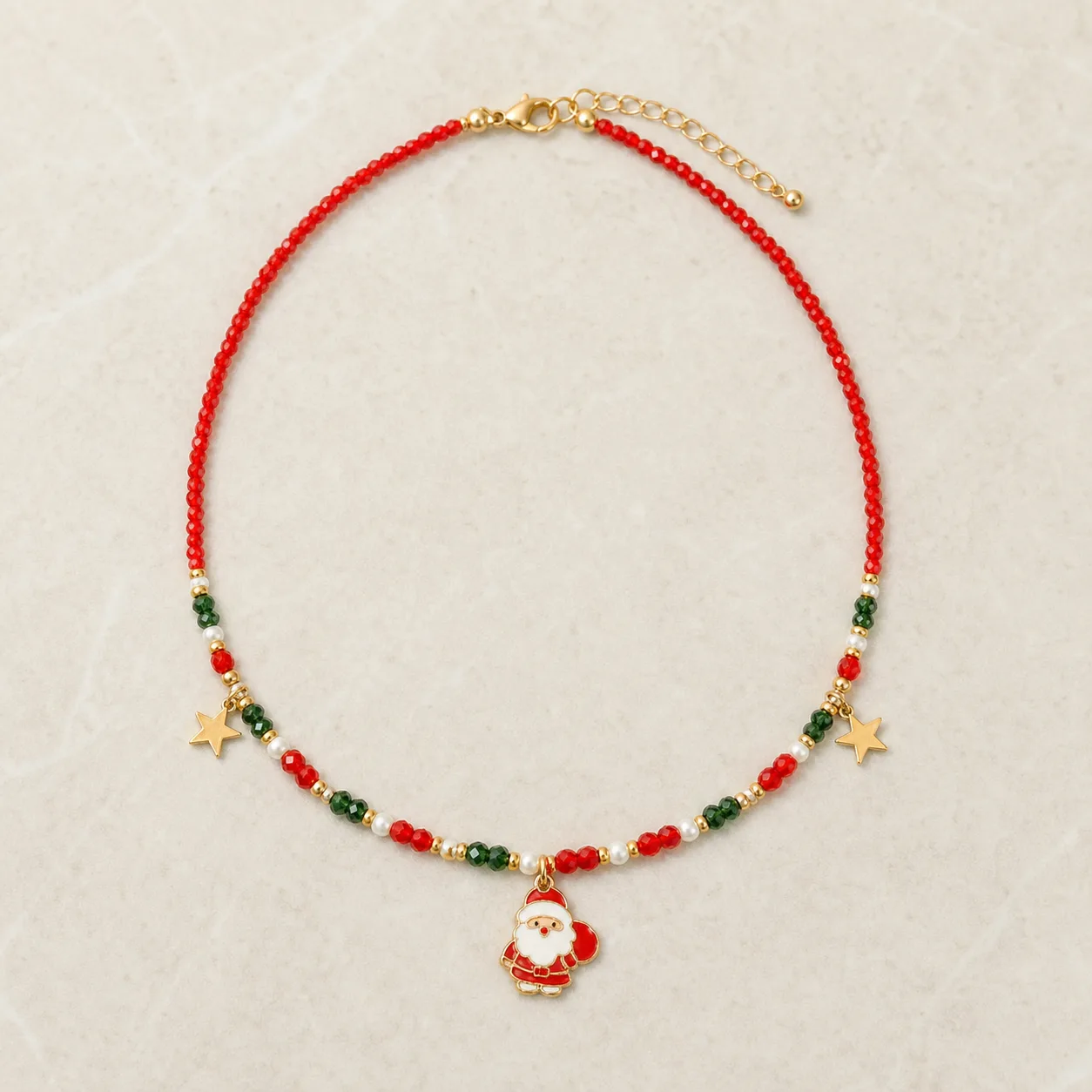 Colar de Missangas Vermelhas com Pendente Festivo — 3 Modelos | Venda à Unidade Colar de Missangas Vermelhas com Pendente Festivo — 3 Modelos | Venda à Unidade — C — Pai Natal