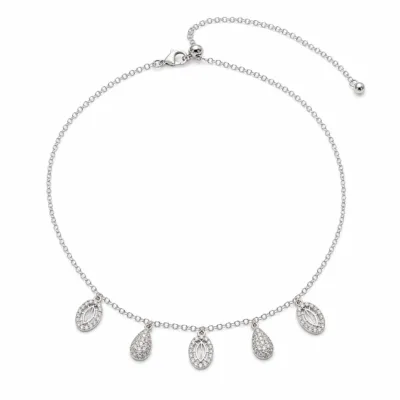 Colar oval gotas pavé 83505-02 modelo B prateado em fundo branco