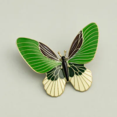 Broche Borboleta com Asas Pintadas — 3 Cores — A — Verde