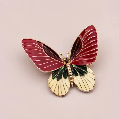 Broche Borboleta com Asas Pintadas — 3 Cores — B — Vermelho Escuro