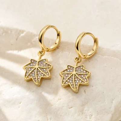 Brincos Argola com Folha de Cristais, referência 83740-03