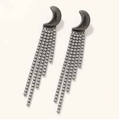 Brincos Lua Crescente com Franjas de Cristais gunmetal, referência 83851-03
