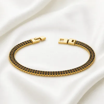 Pulseira tennis dupla linha 83980 modelo E preta e âmbar dourada sobre cetim marfim