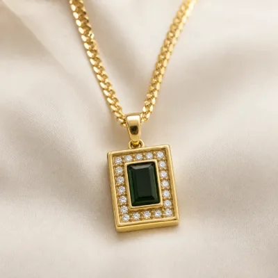 colar dourado pendente retangular, cetim marfim, referência 84017-02