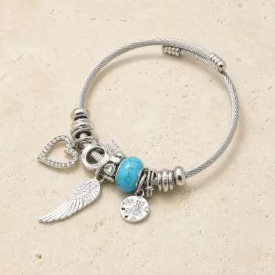 pulseira prateada com conta turquesa em pedra clara de tom quente, referencia 84039-05-1