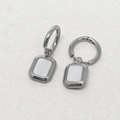 Brincos Argola com Pendente Retangular Prateado prateado, referência 84058-07