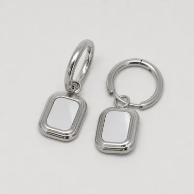 Brincos Argola com Pendente Retangular Prateado prateado, referência 84058-07