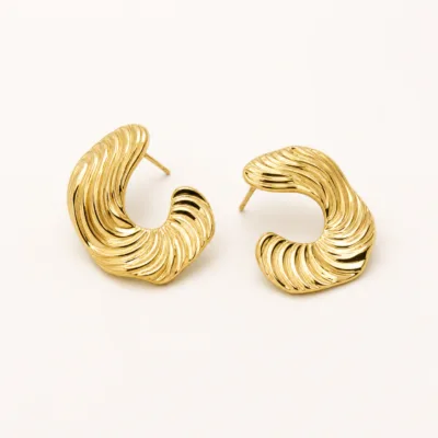 Brincos Ondas Esculpidas em Aço Inoxidável dourado, referência 84260-06