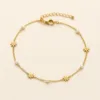 Tornozeleira Dourada com Pérolas e Flores, referência 84283-8-A