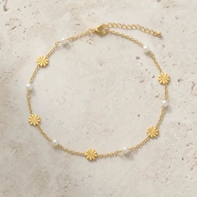Tornozeleira Dourada com Pérolas e Flores, referência 84283-8-A