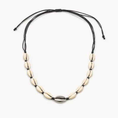 Colar de Búzios com Detalhe Central — Dourado ou Prateado — A — Prateado