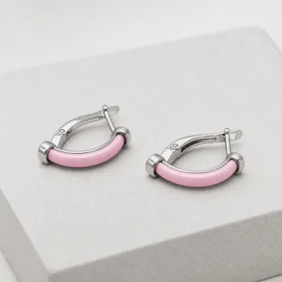 Brincos Curvos Prateados em Tons Pastel, referência 84732-03