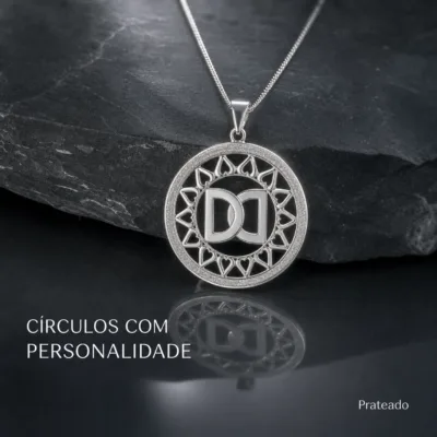 colar medalha redonda, variante dourada, pedra clara, referência 84738-03