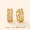 Argola larga entrelaçada dourada
