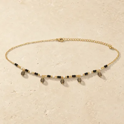colar dourado pérolas pedras amuletos modelo D Cinco Gotas Fumadas em pedra clara