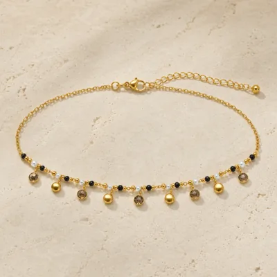 colar dourado pérolas pedras amuletos modelo F Gotas Douradas e Fumadas em pedra clara