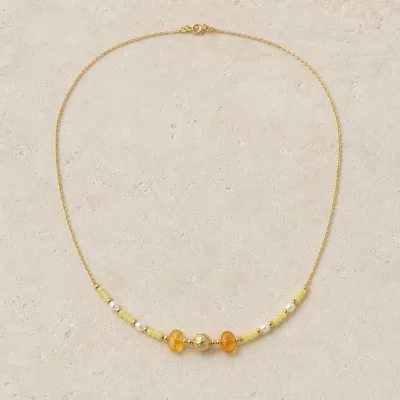 colar dourado com pérolas e contas amarelas, A — Trio Âmbar e Esfera Texturada, em pedra clara de tom quente, referencia 85182-03