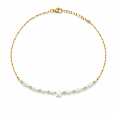 colar dourado verde com pérolas e amuletos, C — Estrela Marfim Central, em fundo branco, referencia 85182-05