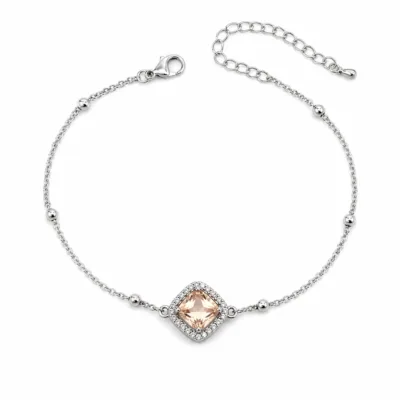 pulseira dupla com cristais prateado em fundo branco, referência 85204-03