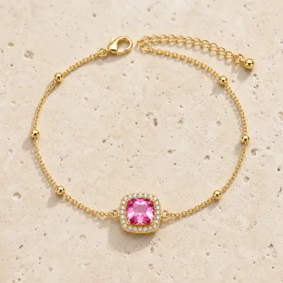 pulseira dupla com cristais dourado em pedra clara de tom quente, referência 85204-04