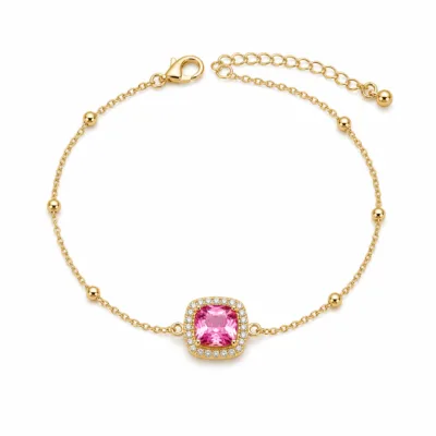 pulseira dupla com cristais dourado em fundo branco, referência 85204-04