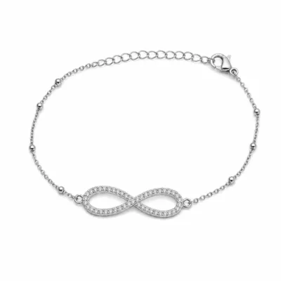 pulseira infinito pavé prateada em fundo branco, referência 85204-28
