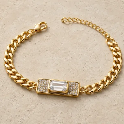 pulseira dourada de corrente grossa com cristal em pedra clara de tom quente, referencia 85251-01