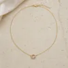 Colar Dourado com Pendente e Pedras — 2 Modelos — A — Triangular