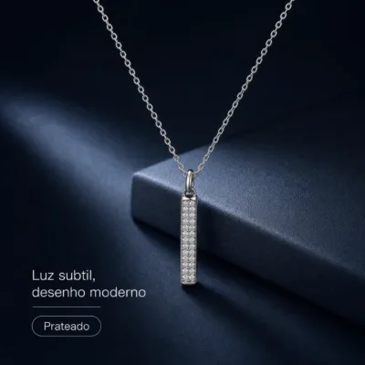 colar com pendente barra de brilho, variante prateada, fundo de estúdio, referência 85290-13