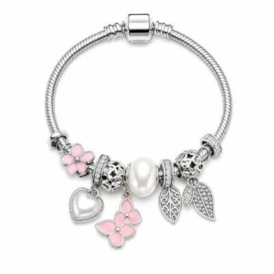 pulseira prateada rosa com pérola em fundo branco, referencia 85327-2