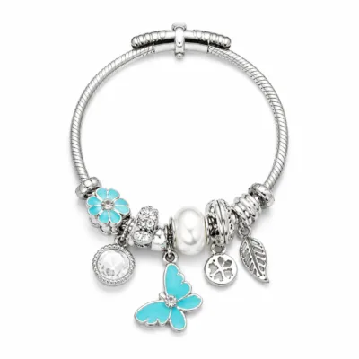 pulseira prateada turquesa com pérola em fundo branco, referencia 85327-2