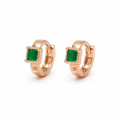Brincos dourados rosa modelo D com cristal quadrado verde