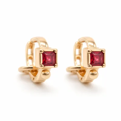 Brincos dourados rosa modelo E com cristal quadrado rosa