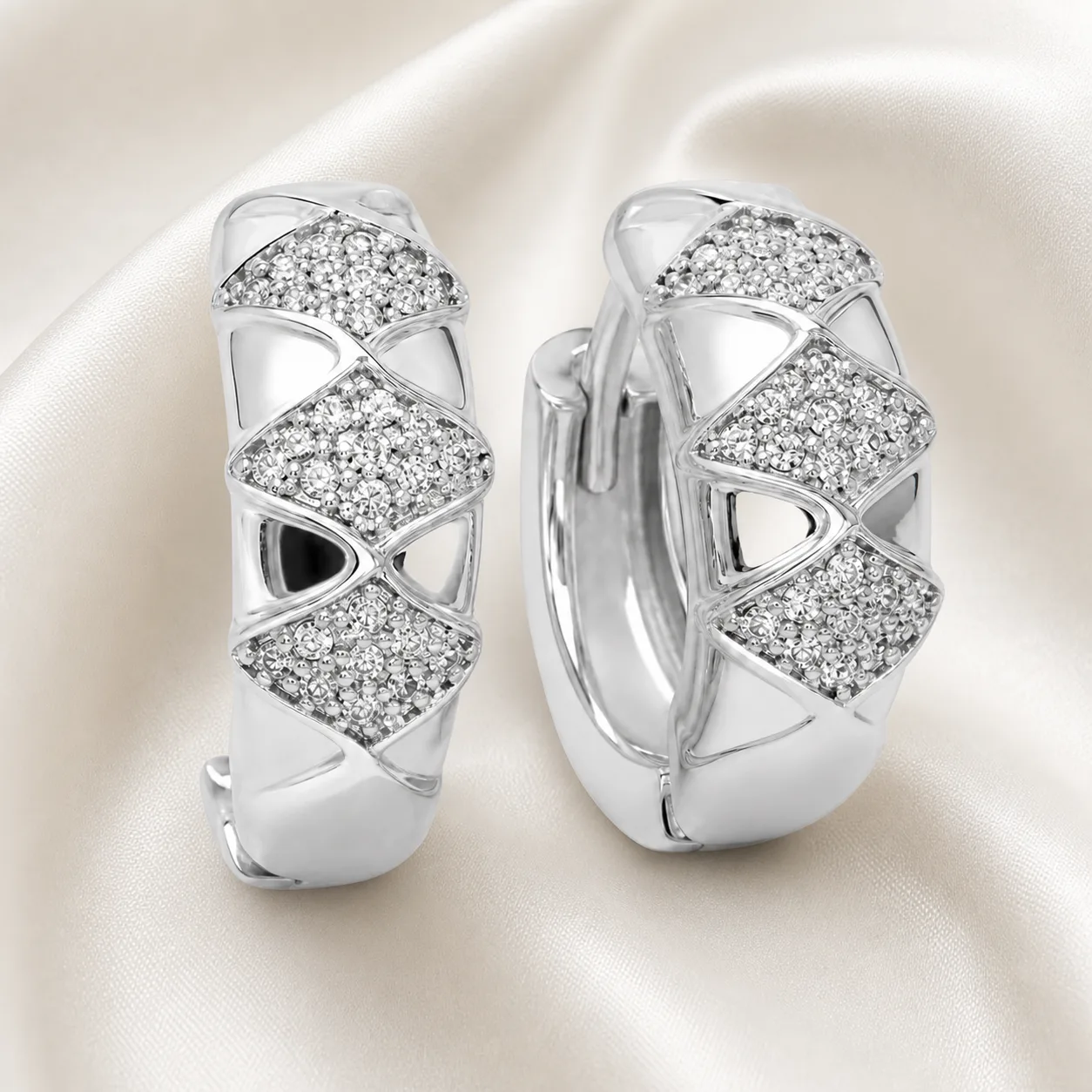 argolas prateadas com cristais entrela莽adas, refer锚ncia 85376-2