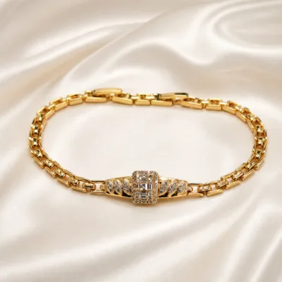 pulseira dourada com fivela de zircões em cetim marfim, referencia 85403-1