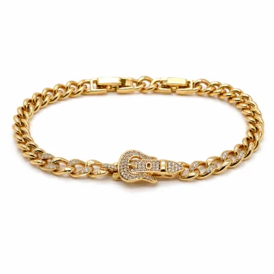 pulseira dourada cubana com mão de zircões em fundo branco, referencia 85403-2
