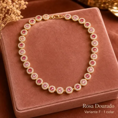 colar de cristais redondos, variante dourada, fundo de estúdio, referência 85425-3