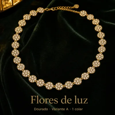 colar floral de cristais, variante dourada, fundo de estúdio, referência 85431