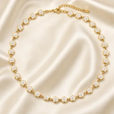 colar dourado de flores esmaltadas, H – Branco Dourado, em cetim marfim, referência 85434