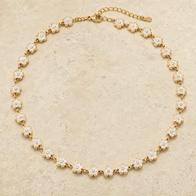 colar dourado de flores esmaltadas, H – Branco Dourado, em pedra clara de tom quente, referência 85434