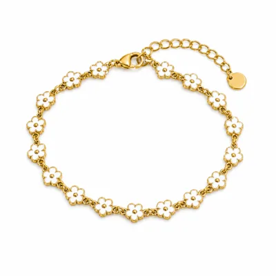 Pulseira dourada de flores brancas, uma pulseira em fundo branco