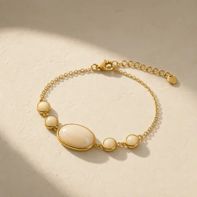 Pulseira Dourada com Pedra Marfim, referência 85439-2-B