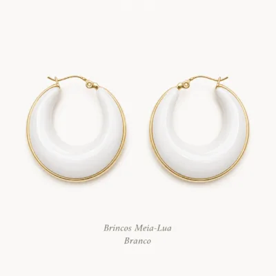 Brincos Meia-Lua com Contorno Dourado – Escolha a Cor