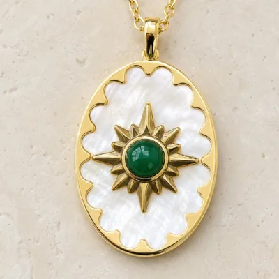 colar dourado estrela concha verde-esmeralda, variante dourada, pedra clara, referência K1902-017-2D