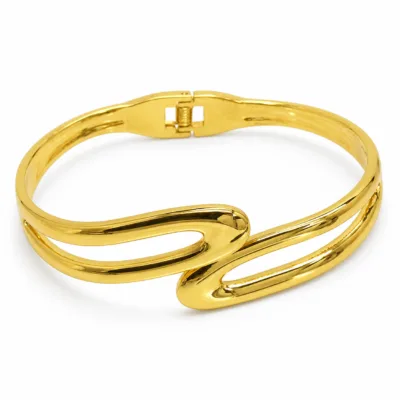 Pulseira dourada de elos ovais duplos 85269-15 em fundo branco