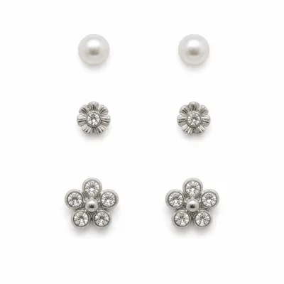 Conjunto de 3 pares de brincos prateados florais em fundo branco