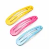 Ganchos BB vazados em amarelo, rosa-fúcsia e azul-claro