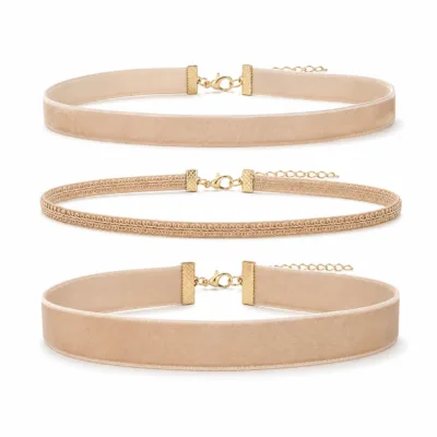 Conjunto de 3 gargantilhas de veludo bege