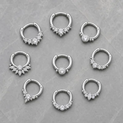Piercing de septo prateados com zircónias