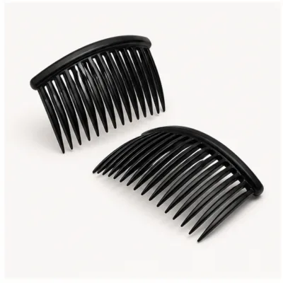 Duas travessas curvas de cabelo pretas vistas em ângulos diferentes